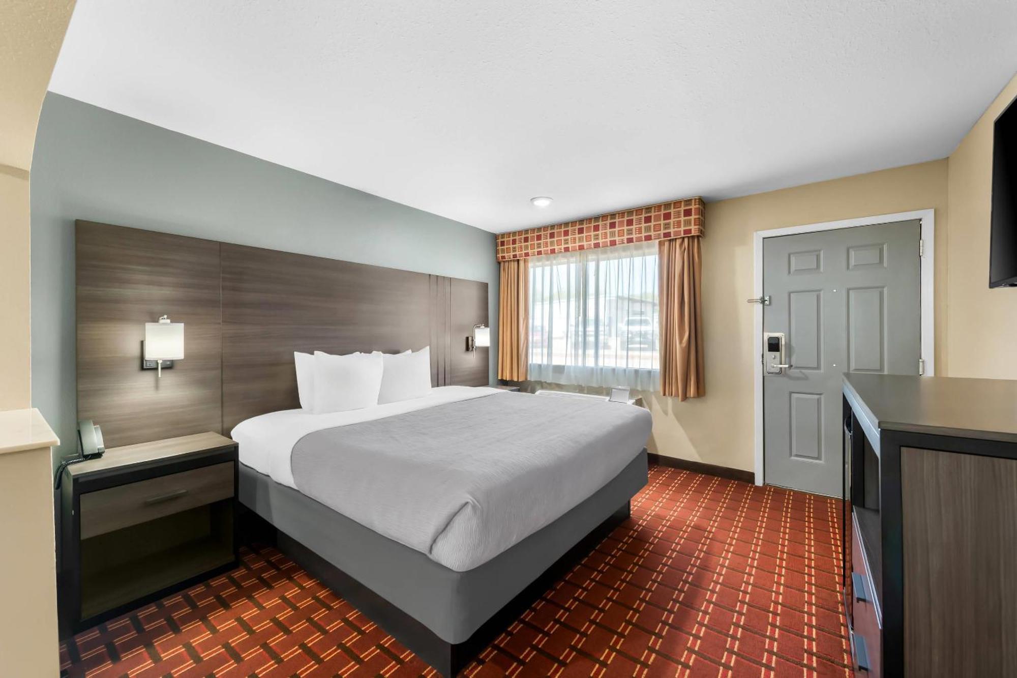 Quality Inn Marshall Exterior photo