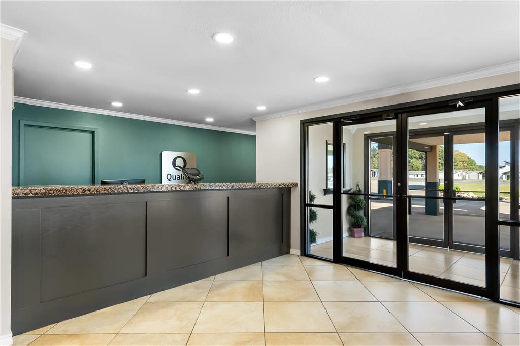 Quality Inn Marshall Interior photo
