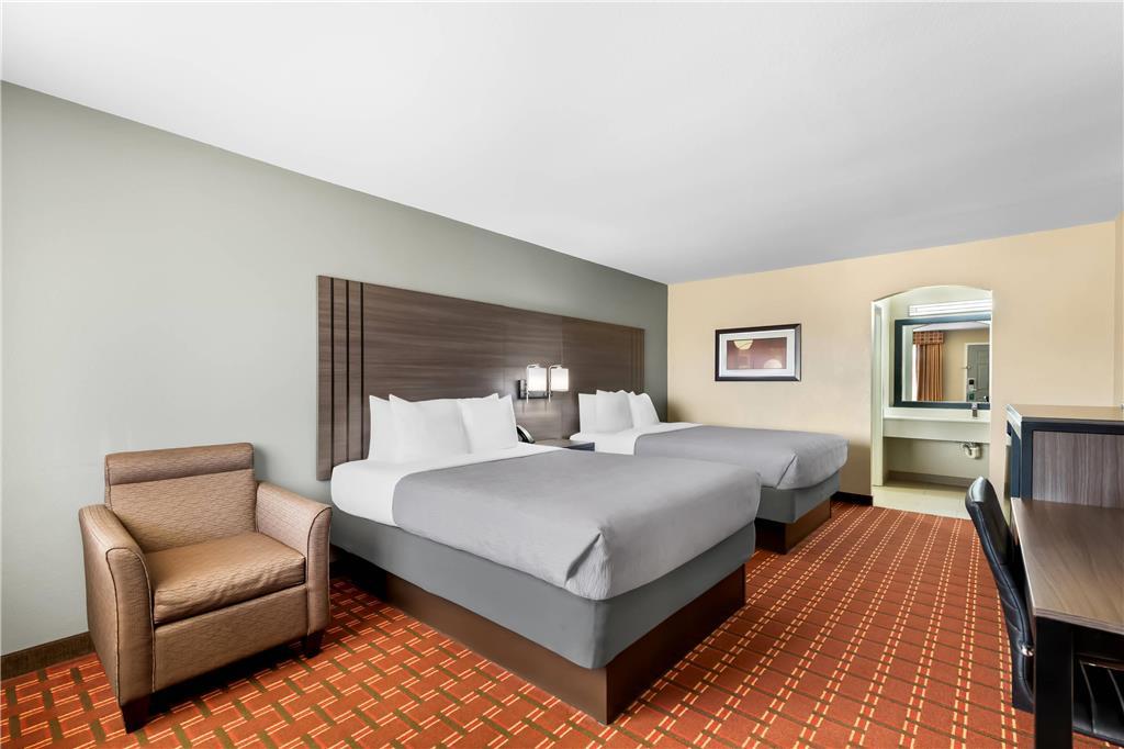 Quality Inn Marshall Room photo
