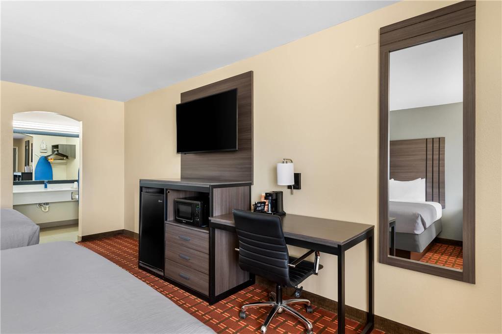 Quality Inn Marshall Room photo